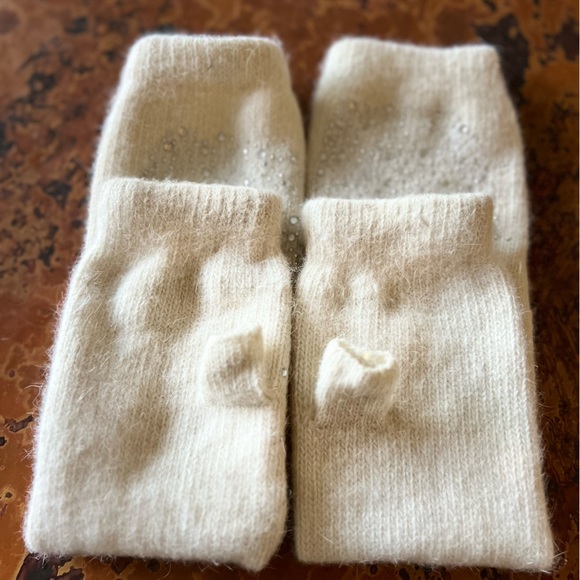 Cashmere and mohair sparkle studded arm warmers. Elbow length. Elegant! - Picture 4 of 6